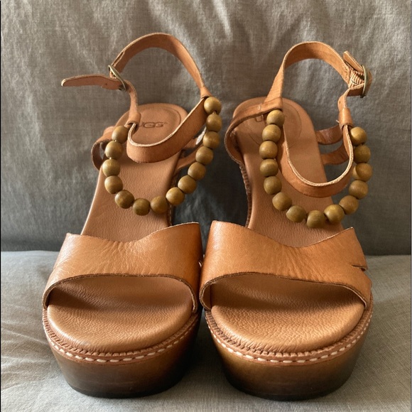 UGG Australia Naima Ombre Platform Beaded sz 9 - Picture 9 of 10